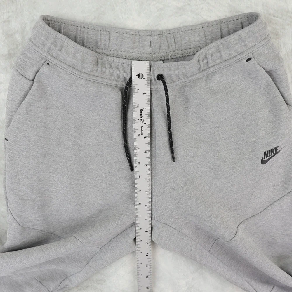 Nike Tech Fleece Joggers Mens Large Heather Gray Sweatpants CU4495-063 READ